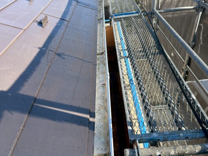 雨樋内部高圧洗浄完了全景