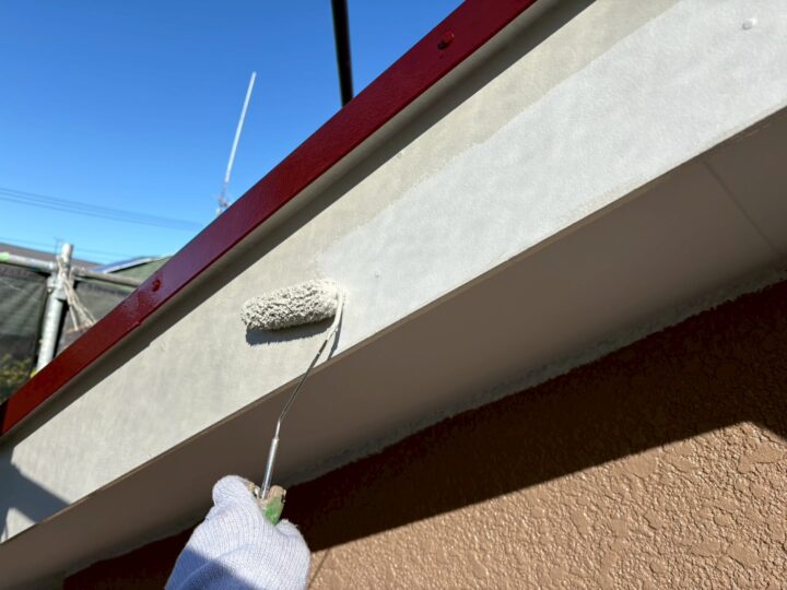 破風板中塗り工事