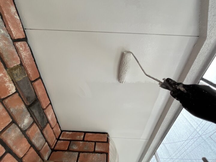 軒天塗装２回目