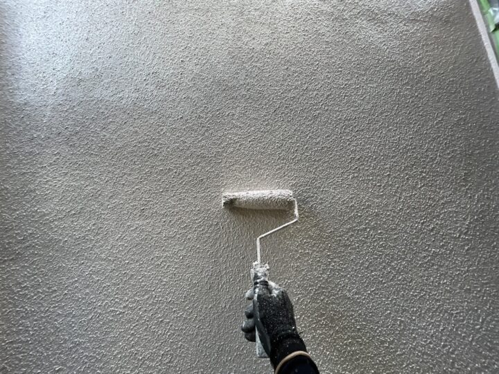 外壁上塗り工事