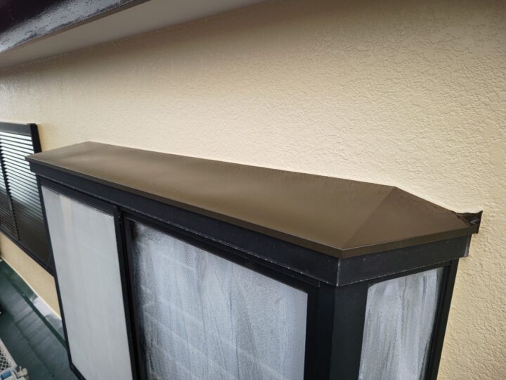 出窓上部完了全景