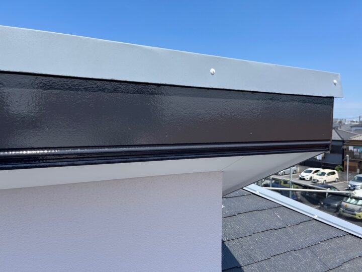 破風板完了全景