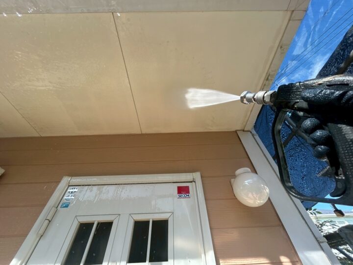 軒天高圧洗浄工事