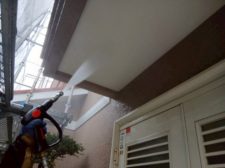 軒天高圧洗浄工事