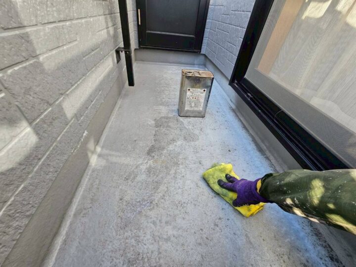 ベランダ床下地処理工事