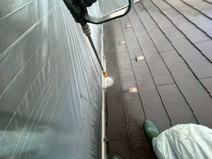 雨樋内部高圧洗浄工事