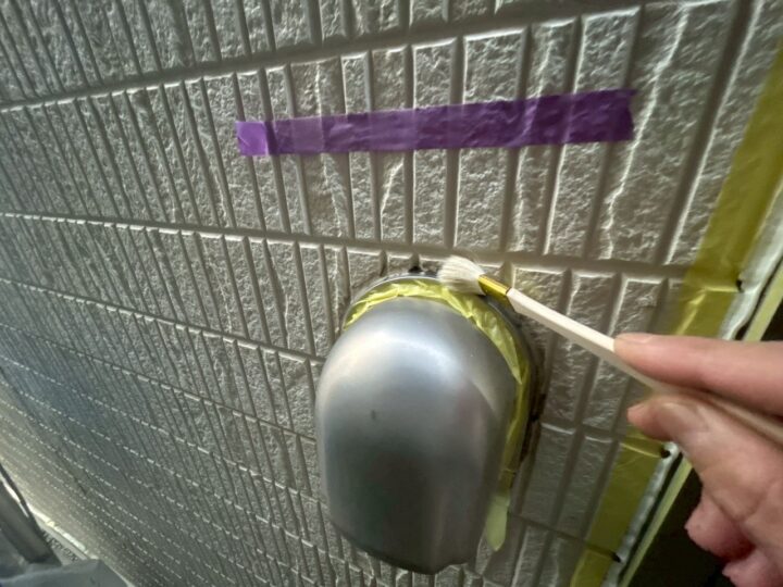 設備廻りシーリング専用プライマー塗布