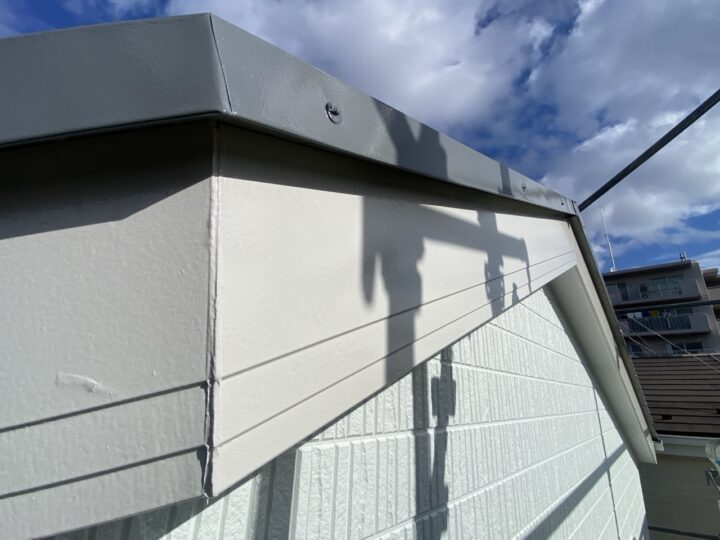 破風板完了全景