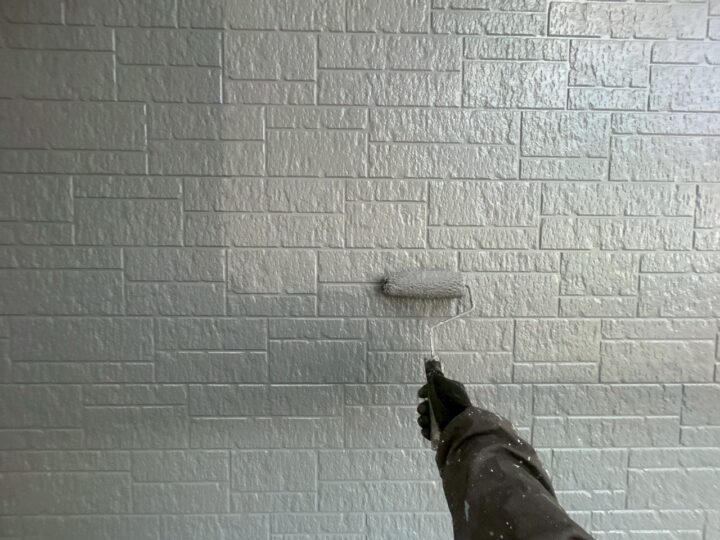 外壁上塗り工事