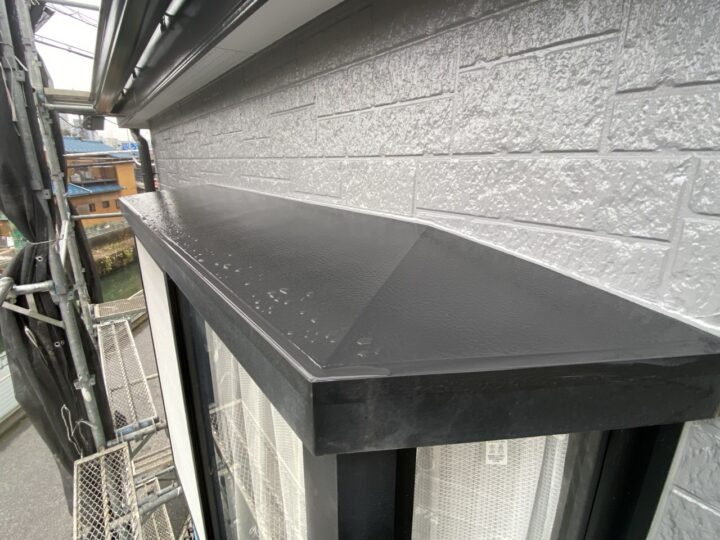 出窓上部完了全景