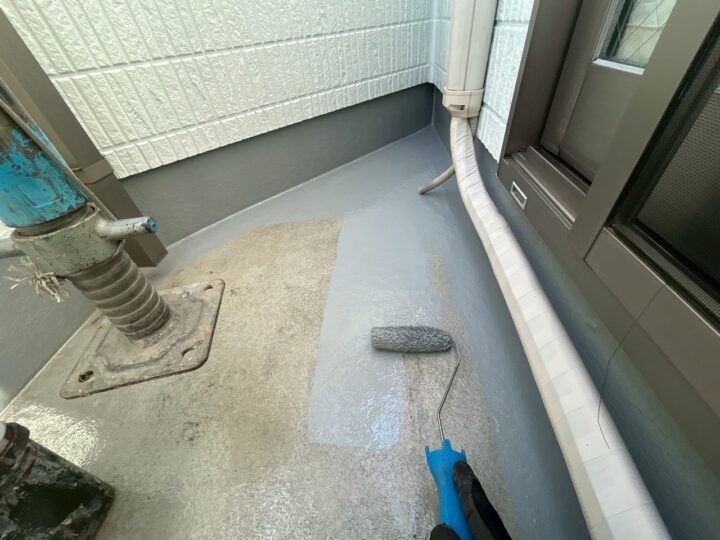 ベランダ床上塗り工事