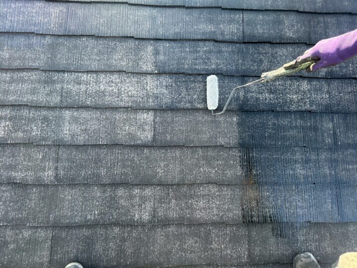 屋根下塗り工事