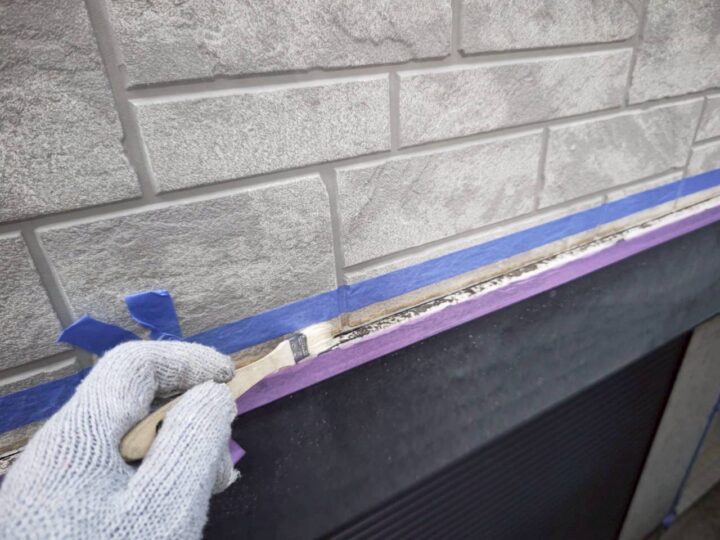 入隅シーリング専用プライマ－塗布