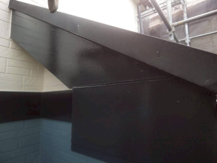 破風板完了全景