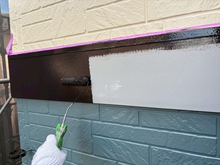 装飾帯中塗り工事