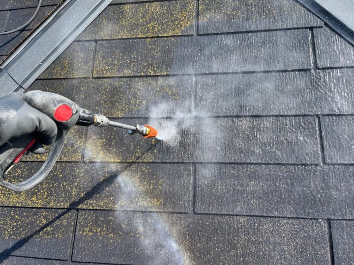 屋根高圧洗浄工事