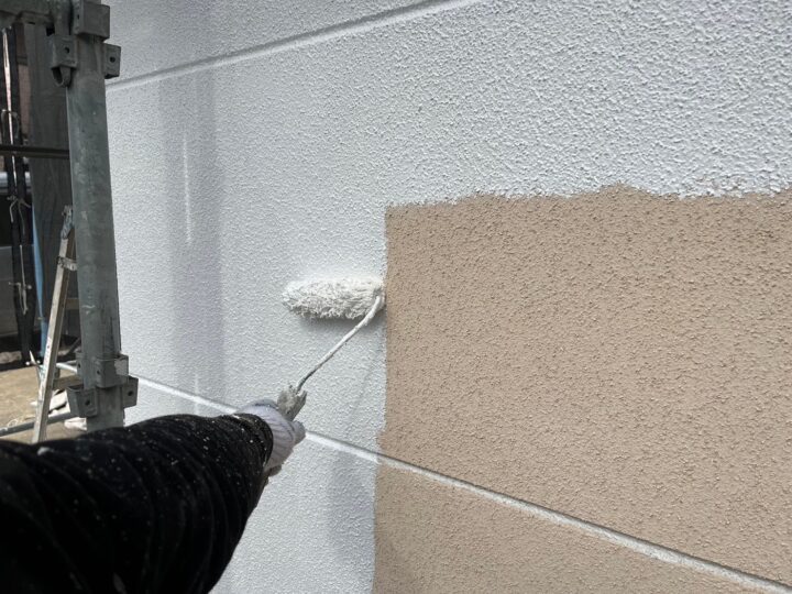 外壁下塗り工事