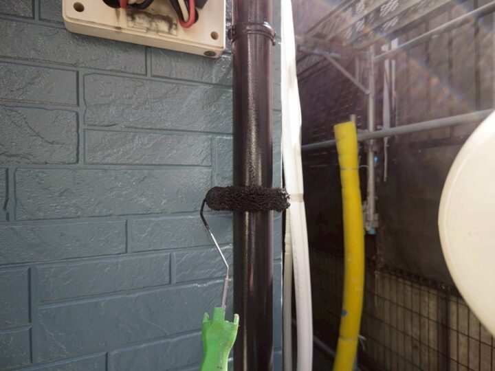 雨樋塗装２回目