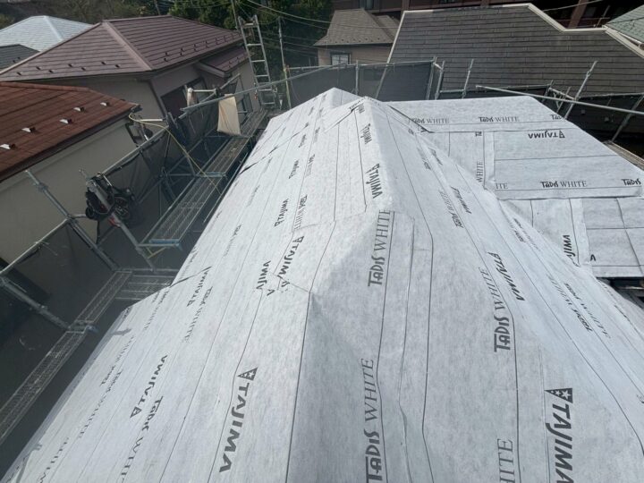 アスファルトルーフィング貼り付け工事