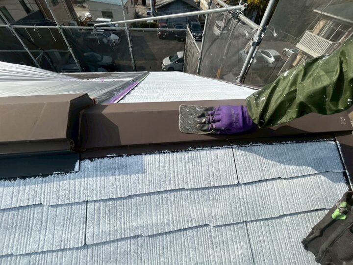 屋根板金目荒らし作業