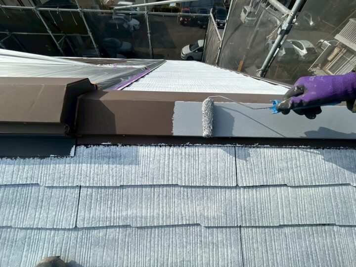 屋根板金下塗り工事