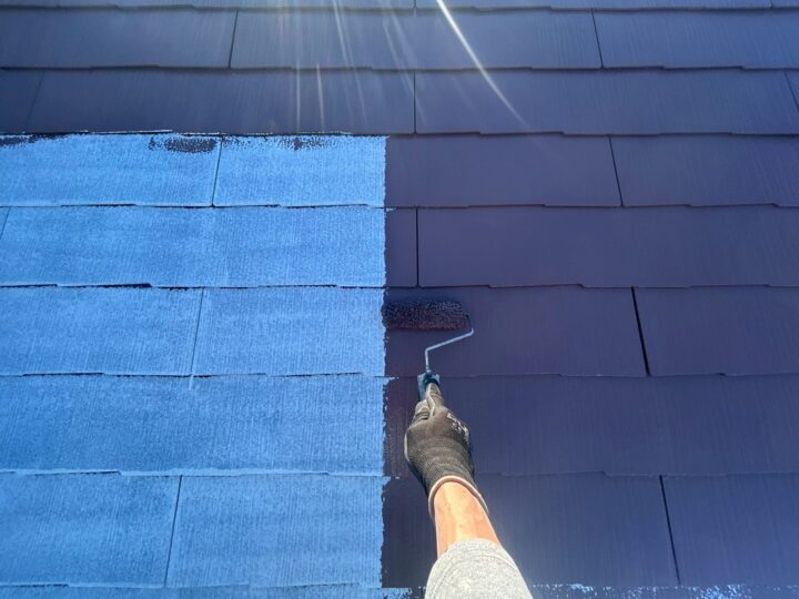 屋根中塗り工事