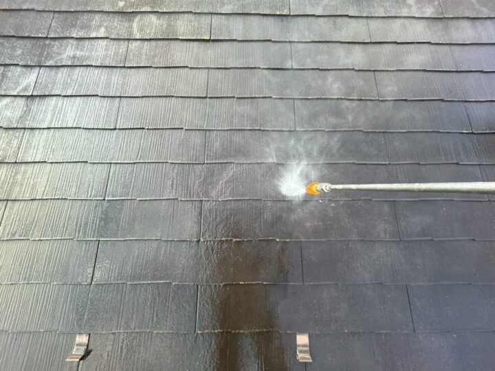 屋根高圧洗浄工事