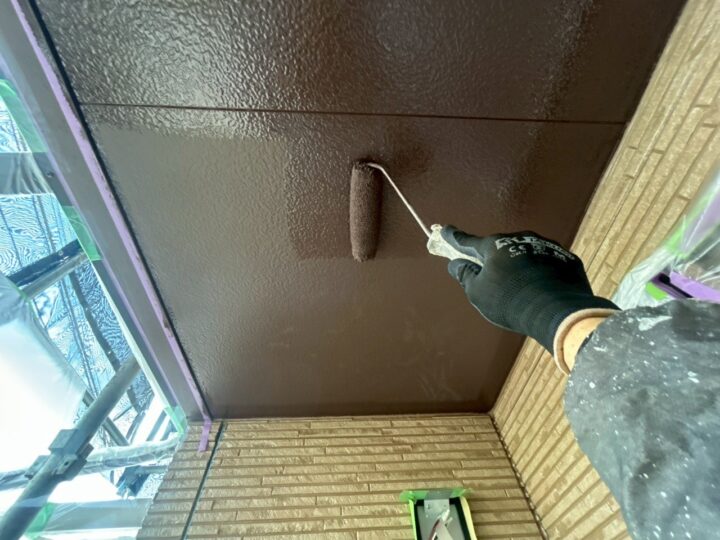 軒天塗装１回目