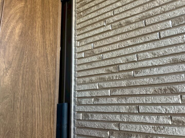 開口部回りシ－リング完了全景