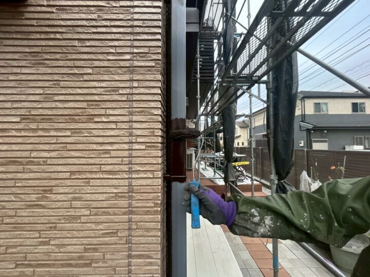 雨樋塗装１回目