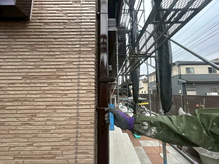 雨樋塗装２回目