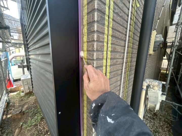 開口部回りシ－リング専用プライマ－塗布