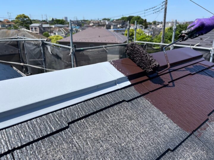 屋根板金中塗り工事