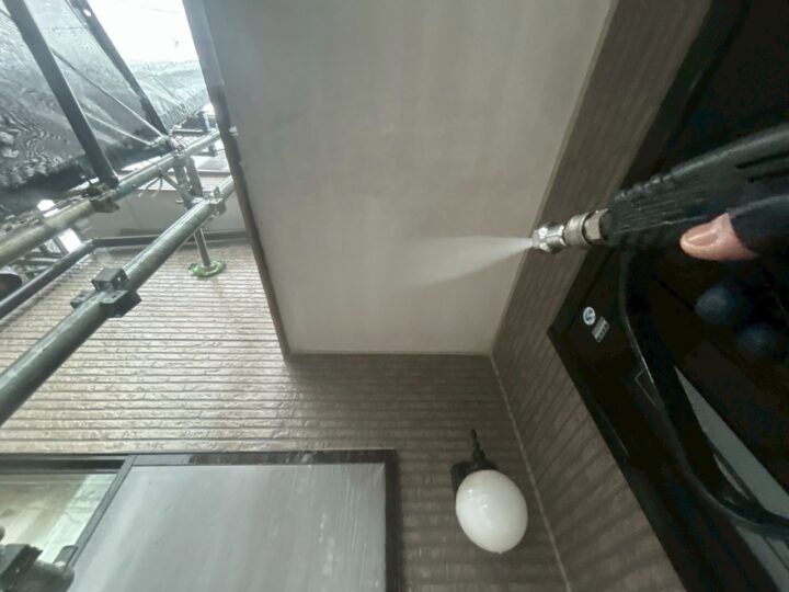 軒天高圧洗浄工事