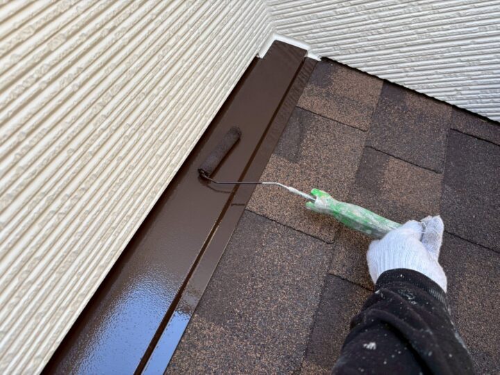 屋根板金上塗り工事