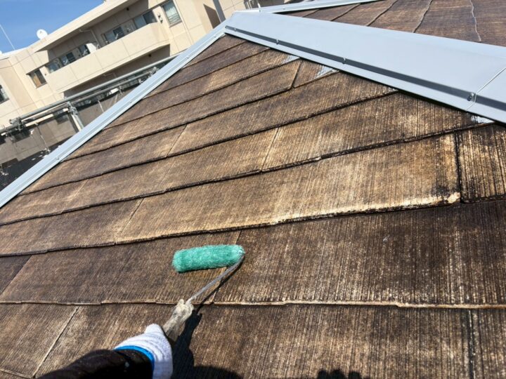 屋根下塗り工事 ２回目
