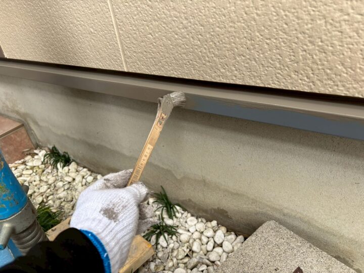 水切り中塗り工事