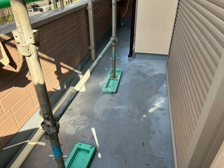 ベランダ床防水工事施工前