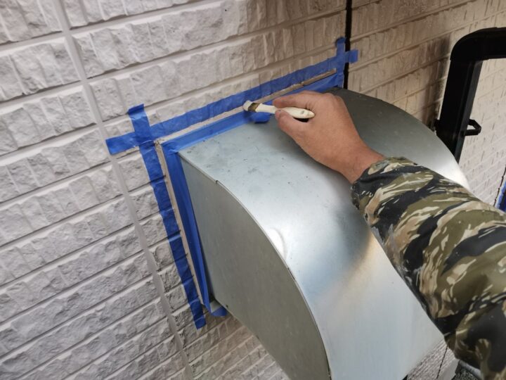 設備廻りシ-リング専用プライマ-塗布
