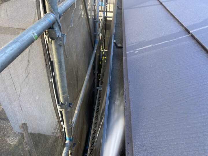 雨樋内部高圧洗浄工事