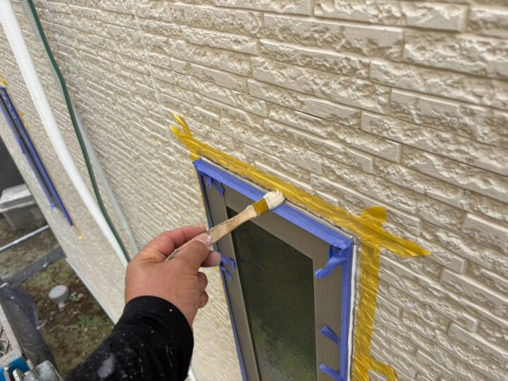 専用プライマー塗布